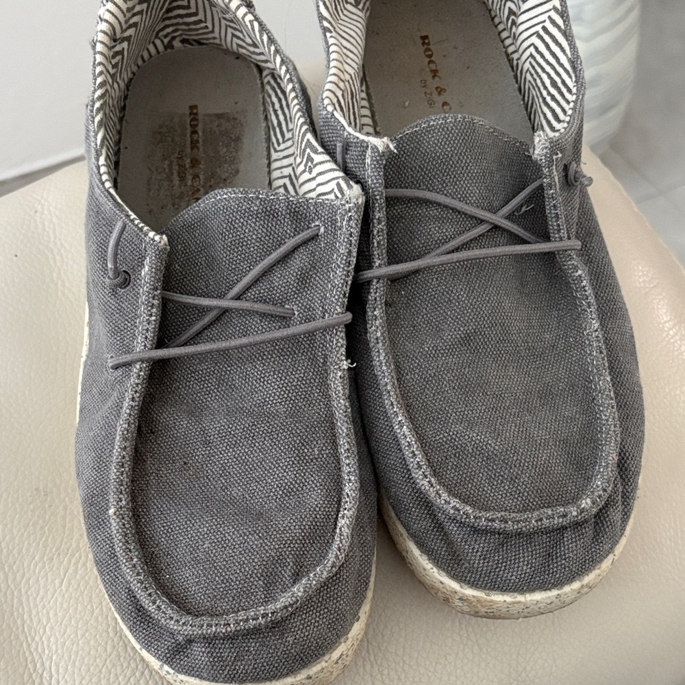 Rock & Candy Gray Canvas Loafers